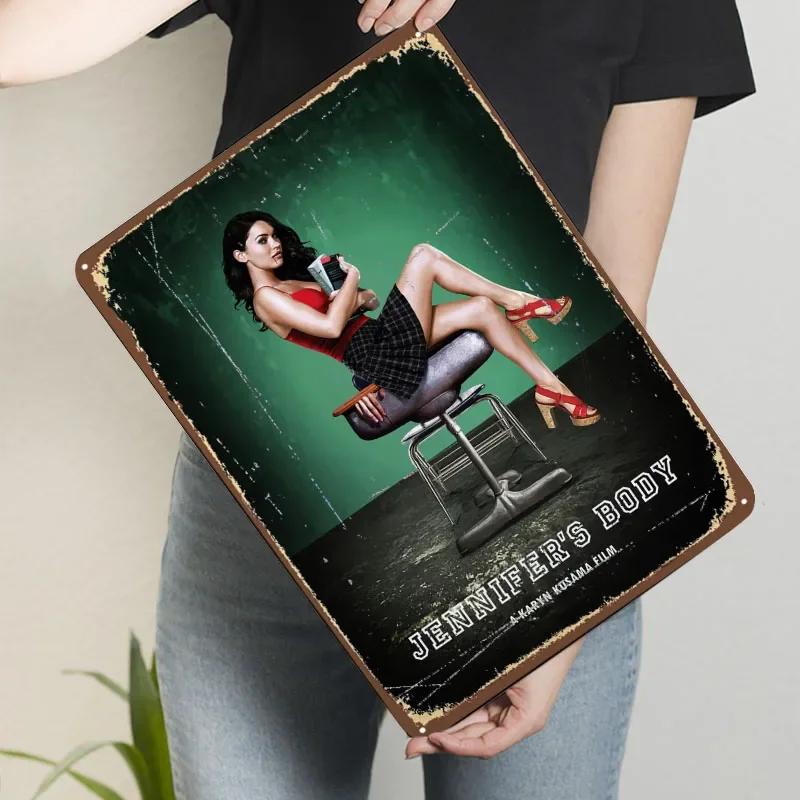 

Дневники Дженнифер Металлический постер к фильму Ретро Настраиваемые металлические жестяные таблички для украшения стен Мужская пещера Декор ванной комнаты Мужской дом 7.9x11.8In(20x30cm)