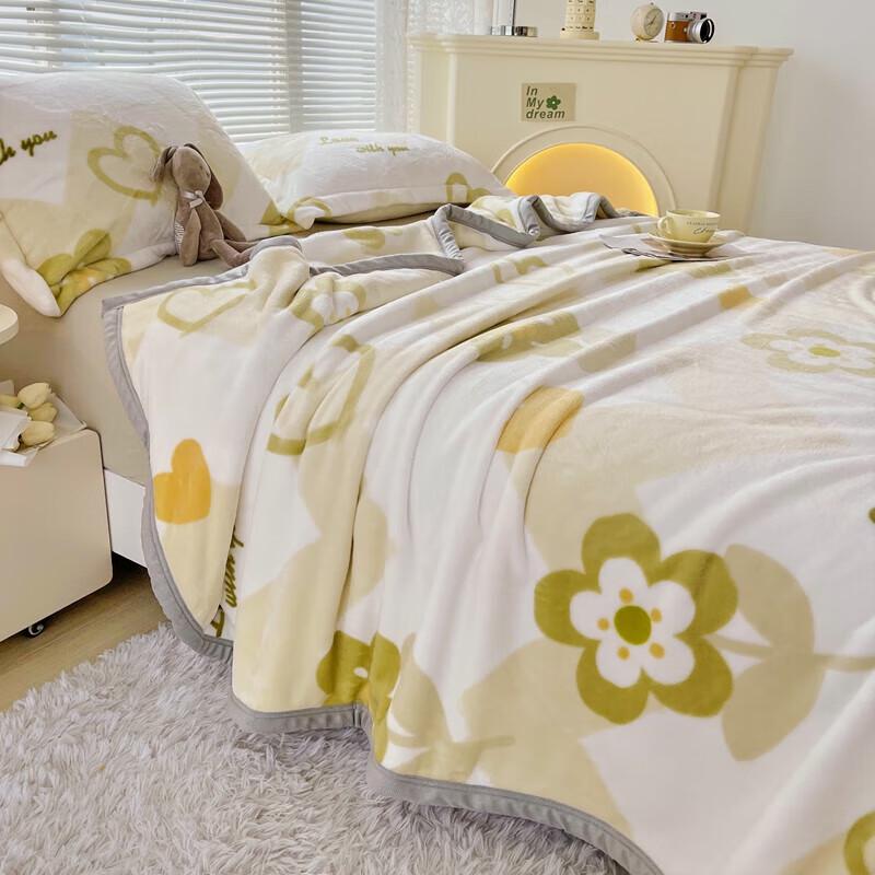 LANGSHA Milk Velvet All-Season Quilt