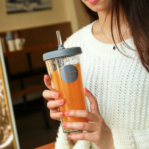 Fexmoy Vacuum Insulated Water Bottle with Straw, 520ml, Double-Walled Design, Spill-Proof, Suitable for Juice, Water, Fruit Tea, Carbonated Water, and
