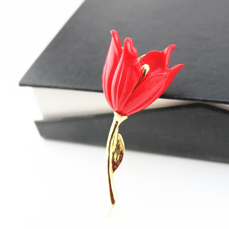 1 Stück Tulpenblumen Broschen für Damen Frühling Mode Pin Elegant Schöner Schmuck 3 Farben Verfügbar Kleid