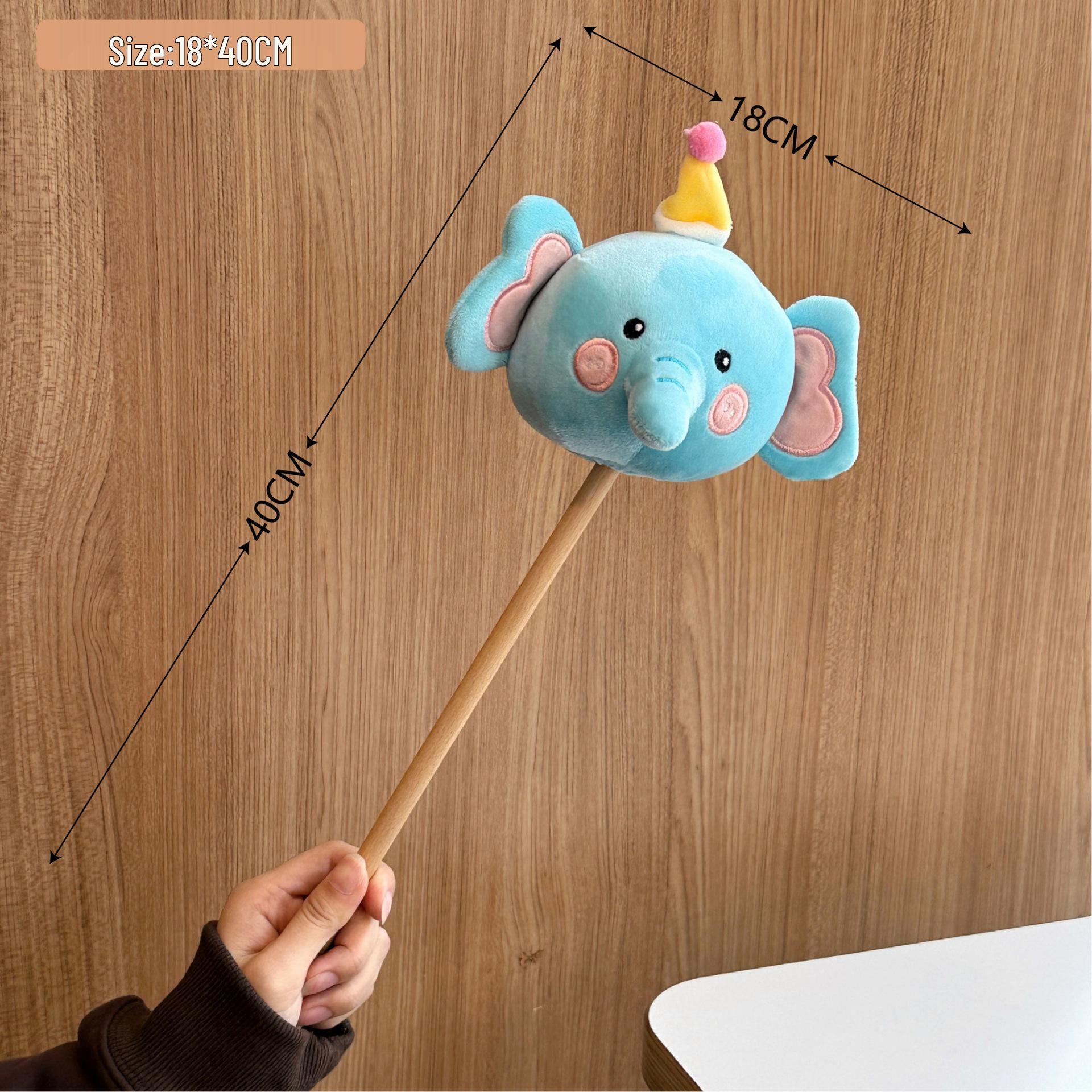 

Cute Pet Massage Hammer - Plush Handheld Tapping Stick for Neck, Shoulders, and Legs