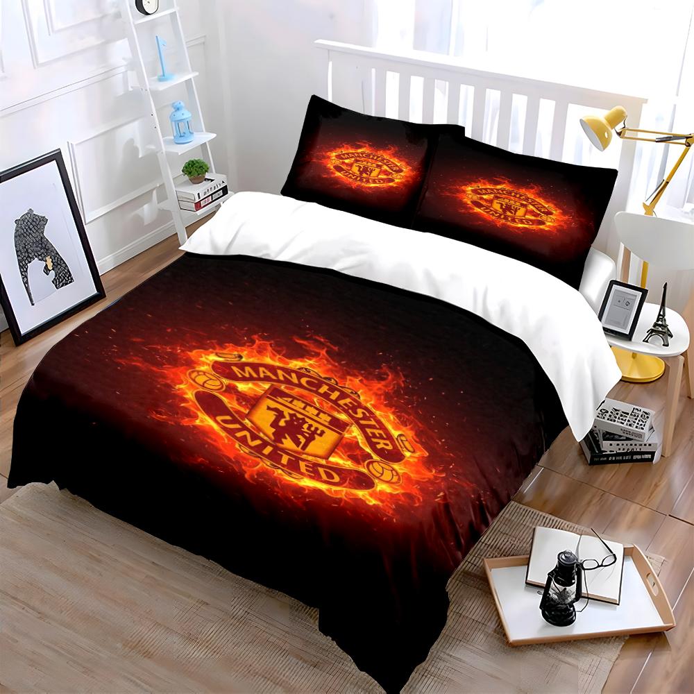 Manchester United Fire Design Bedding Duvet Cover Set Duvet Cover Pillowcases Home Decor (1 * Duvet Cover 2 * Pillowcases, Without Duvet Insert)