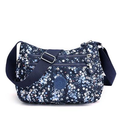 Women's Single Shoulder Crossbody Bag with Large Capacity, Fashionable and Versatile, Waterproof Nylon Canvas Bag