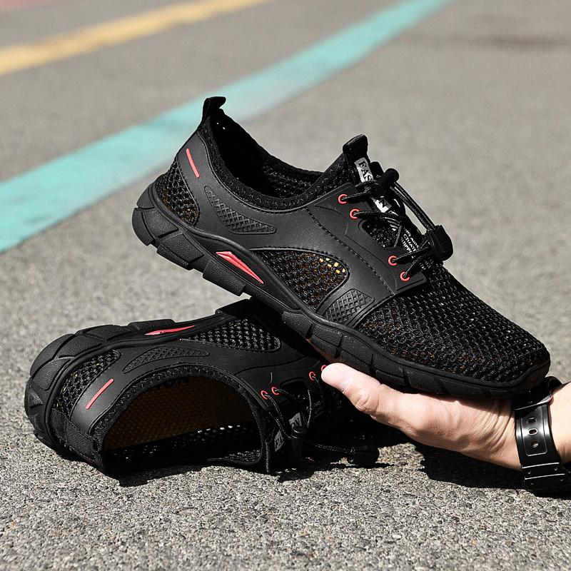 FashionNon-slip Wear-Resistant Sandals Hollow Out Flats Breathable Mesh Shoes Men All-match Lightweight Sneakers New Lace-Up Footwear