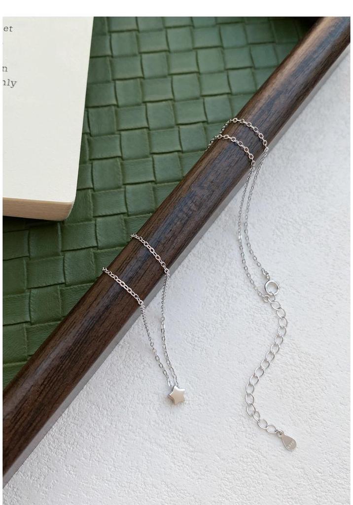 S999 Sterling Silver Five-Pointed Star Clavicle Necklace for Women - Simple Luxury Design