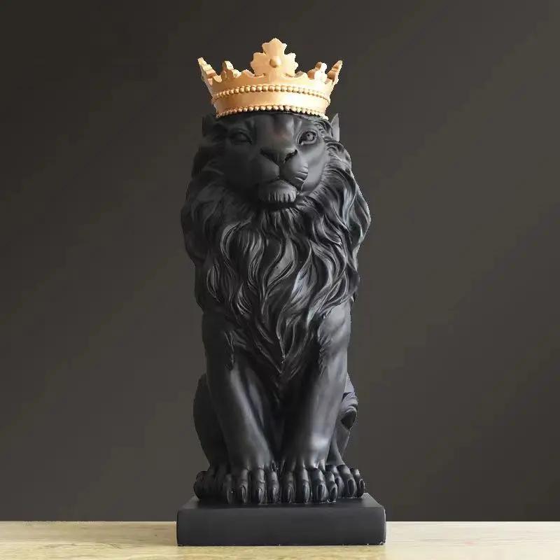 1pc Lion Animal Figurines Resin Crown Lions Statue Handmade Artwork Gift Home Office Decor Ornament Living Room Desk Home Decor