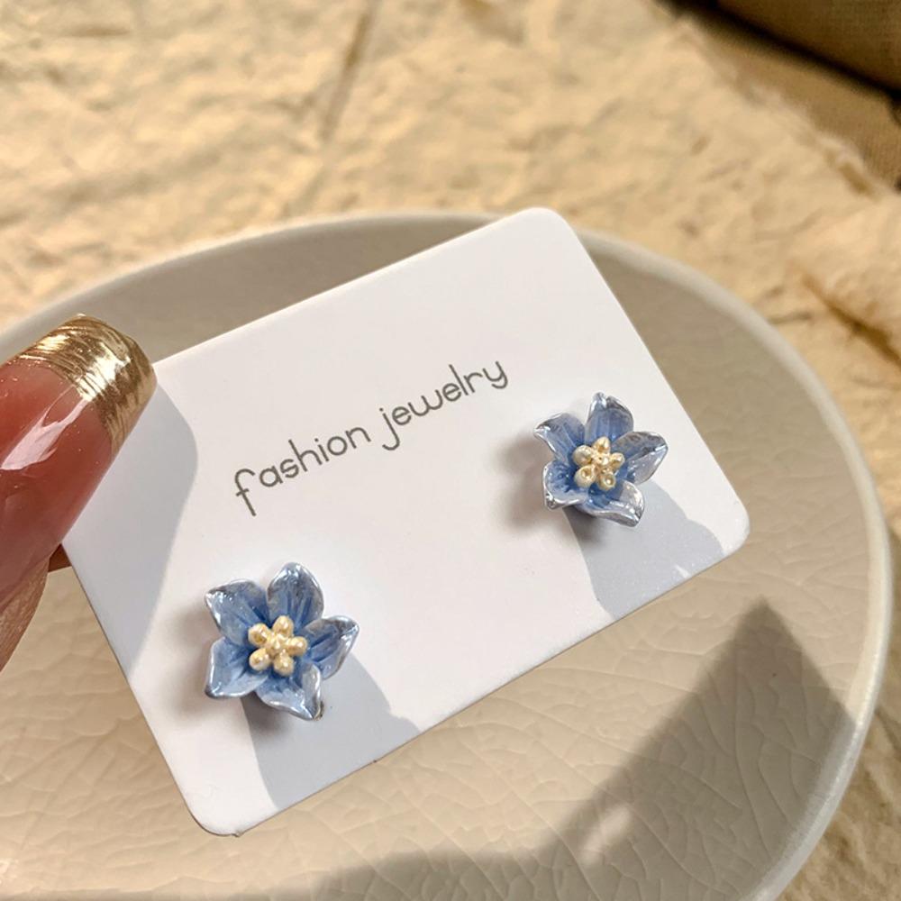 Temperament Romantic Resin Stereo Blue White Camellia Flower Piercing Stud Earrings for Women Summer Korean Sweet Jewelry Gifts