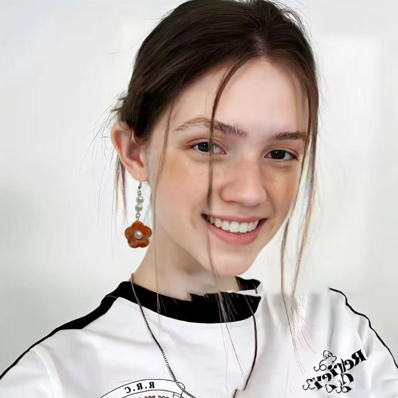 1 Pair Minimalist Punk Hip Hop Geometric Pearls Flower Earrings Hyperbole Cool Earrings for Women Aesthetic Ear Jewelry