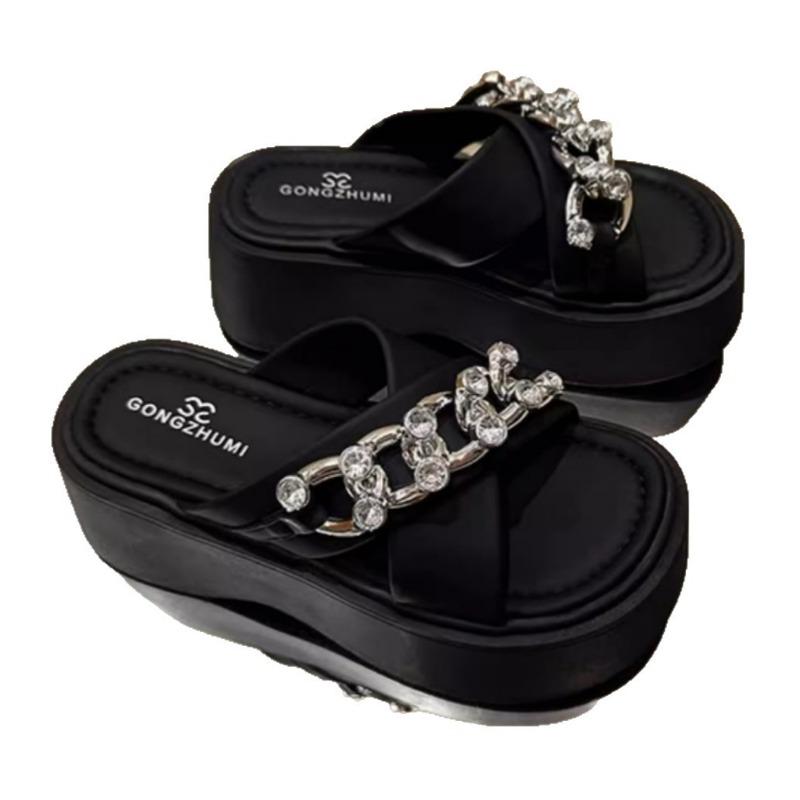 Rhinestone chain slippers women's outer wear summer new small cross thick-bottomed muffin one-word cool slippers