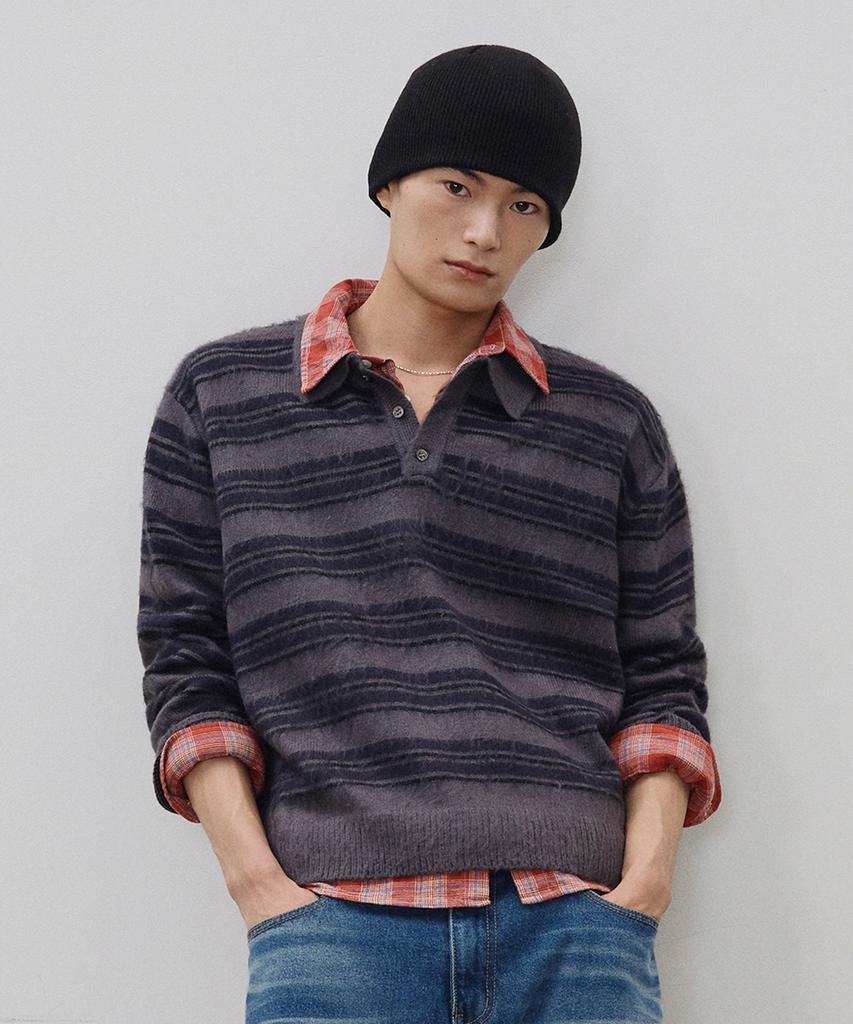 LEIRE Striped Brush Collar Crop Knit [Charcoal Navy St]