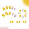 24 Stück Kurze quadratische Press-on-Nägel Gelbe Falschnägel mit Blumenmuster Glänzendes Finish Künstliche Nägel für Damen