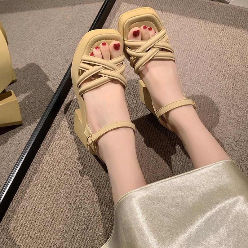 2025 Neue Sommer Casual Wasserdichte Damen Sandalen Modische Erhöhte Absatz Plateau Wedges Stilvolle Römische Slipper für Damen