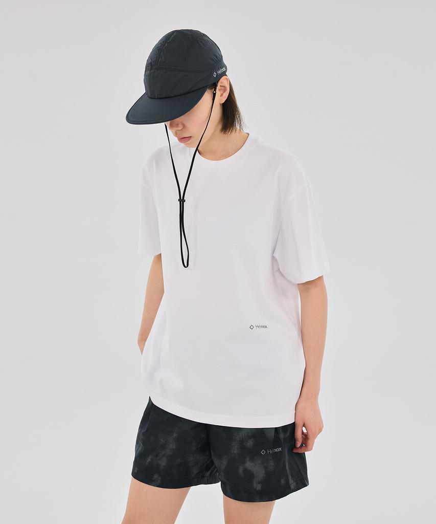 Hellinogseuweeo Magic Hours Logo Short Sleeve T-Shirt_White