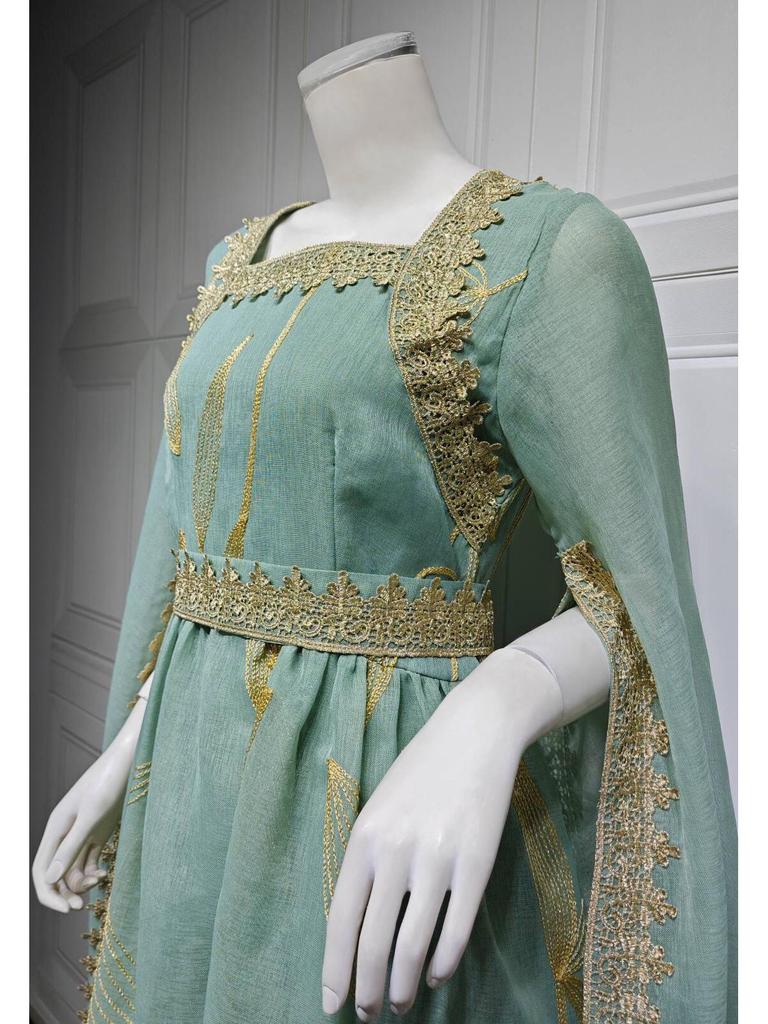 Women's Floral Embroidered Muslim Robe Dress - Oman & Dubai Style