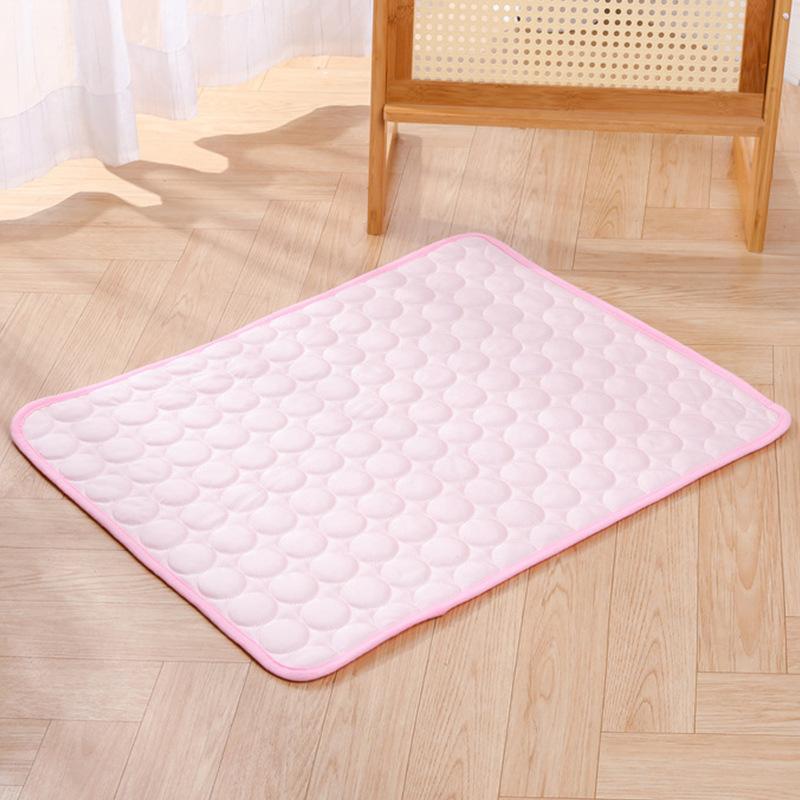 Pet Summer Cooling Sleeping Mat Dog Sofa Cat and Dog Anti-bite Cooling Mat Cat Cat Bed Pet Supplies