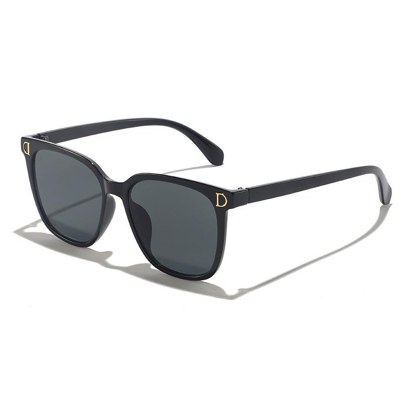 Stylish Pink Women's Sunglasses: UV Protection, Popular New Design, Slimming Large Face Fit