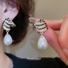 Retro Zodiac Horse Pearl & Diamond Stud Earrings - High-End Light Luxury Fashion for Women