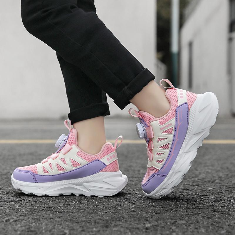 Ultra-Light Children's Running Shoes Soft Bottom Casual Sports Shoes for Boys And Girls Rotary Buttons Shoes double mesh shoes
