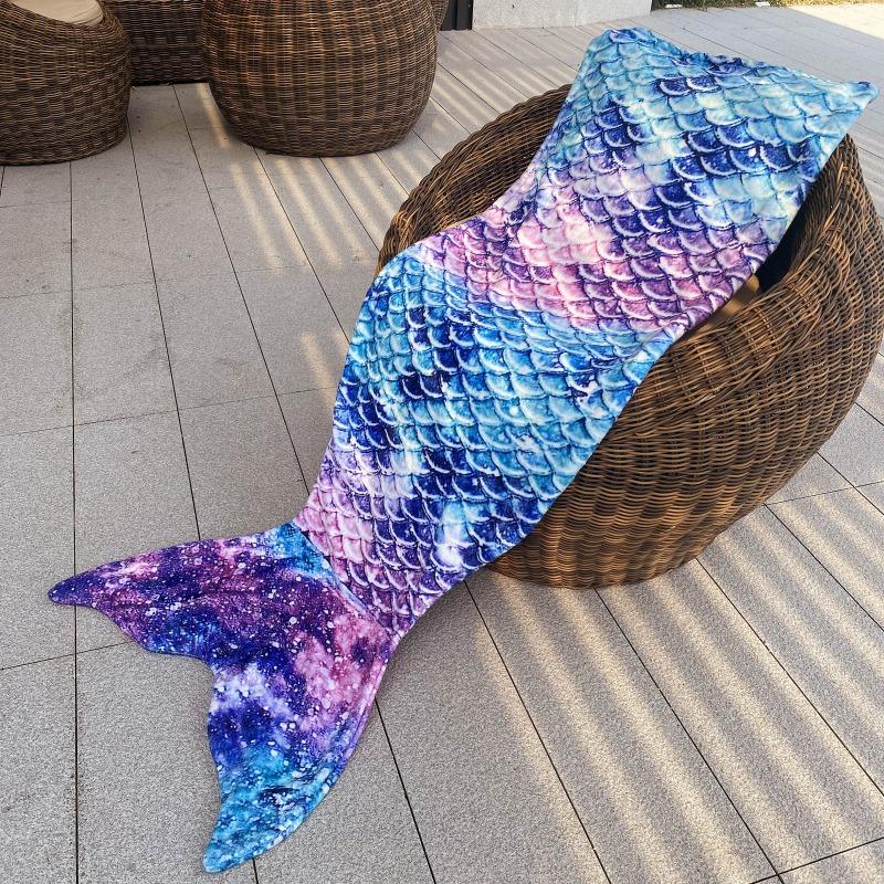 Girl Mermaid Sleeping Bag Flannel Soft Pajamas Mermaid Costume Role-playing Birthday Gift Outdoor Camping Portable Sleeping Bag