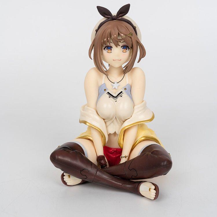[USED] Atelier Ryza Ryza Sitting Pose Figure 1/8 Scale