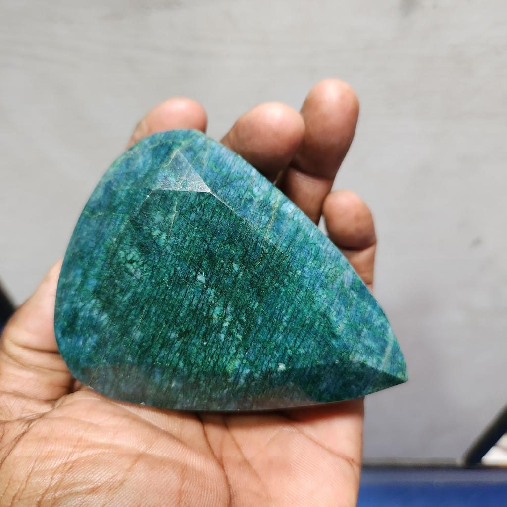 2149 Cts Natural Big Size Pear Cut Green Emerald Loose Earth Mined Gemstone