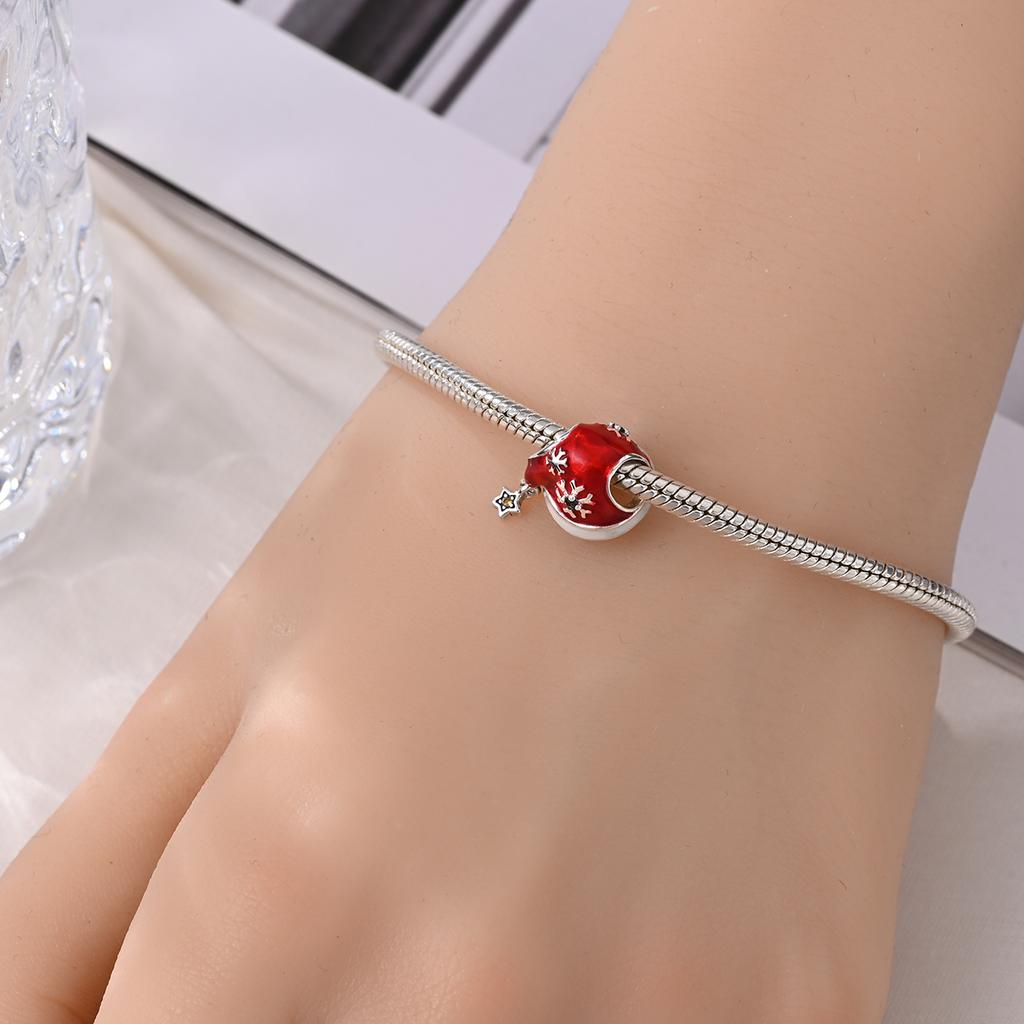Original Copper Charms Luxury Red Christmas Hat Snowflakes Beads Fit Bracelet Diy Women Making Delicate Gift