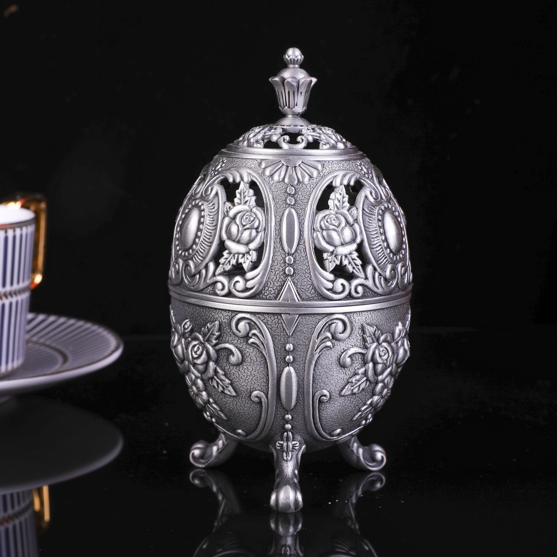 

Metal Arabian Religious Incense Burner, Creative Home Decor, Ornament for Spiritual Ambiance, Gift for Meditation Space