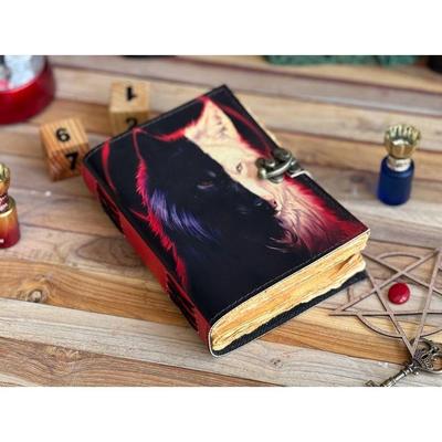 Taccuino Diario in Pelle Fatta a Mano con Lupi in Rilievo Quaderni per Scrivere Blocchi Appunti per Uomini e Donne Carta Antica Bianca Libro di Poesie Regalo di Natale