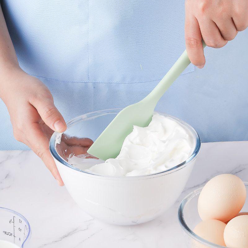 Silicone Spatula Scraper: Heat-Resistant, Food-Grade, Integrated Design for Baking and Mixing