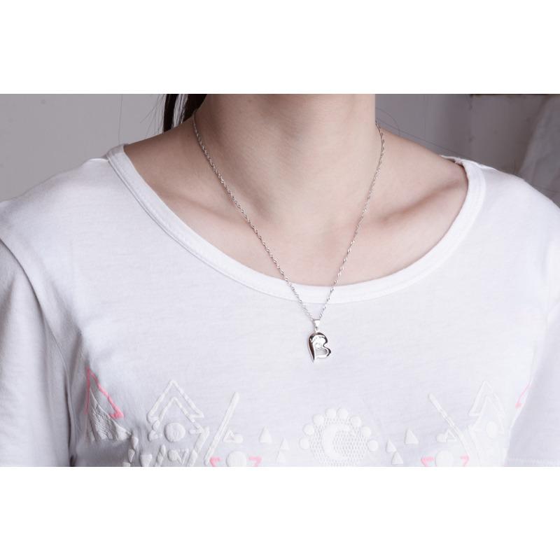 Korean version of temperament love couple necklace fashion collarbone set chain niche design women's jewelry