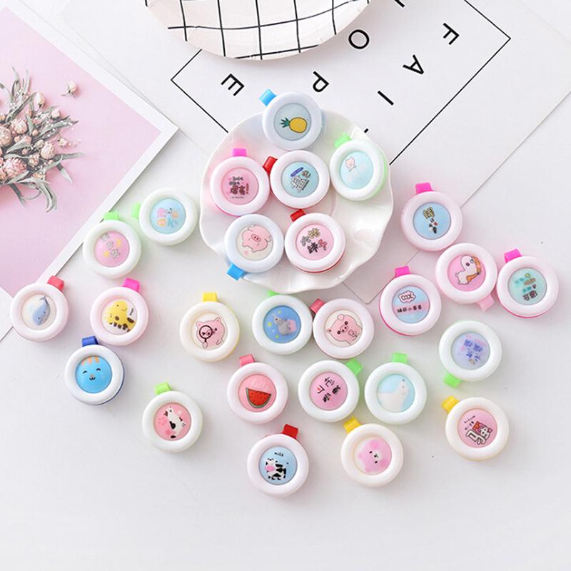 

1 шт. Мультяшная кнопка от комаров Детская пряжка для улицы Защита от комаров