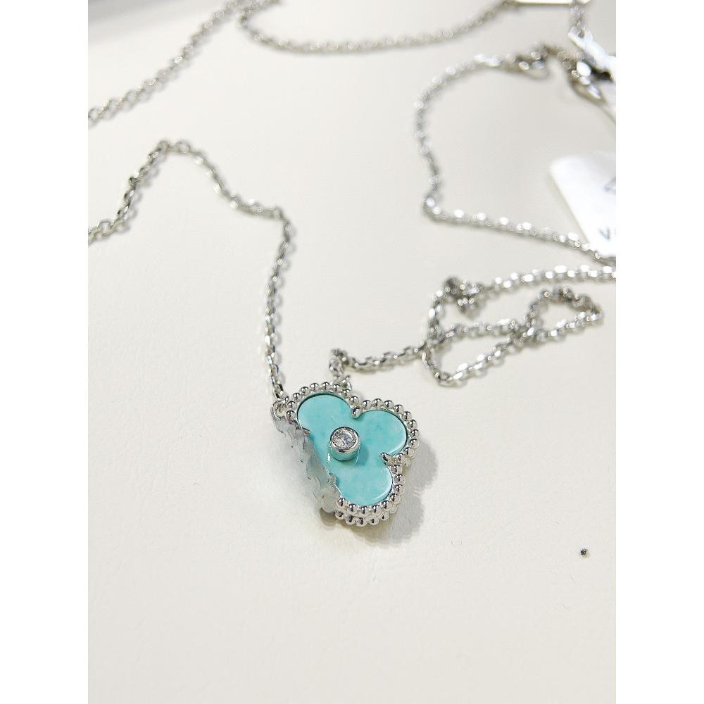 V Gold Four-leaf Clover Plated 18K Gold Necklace with Jewelry Women's High Version White Fritillary Rose Gold Pendant Light Luxury Niche