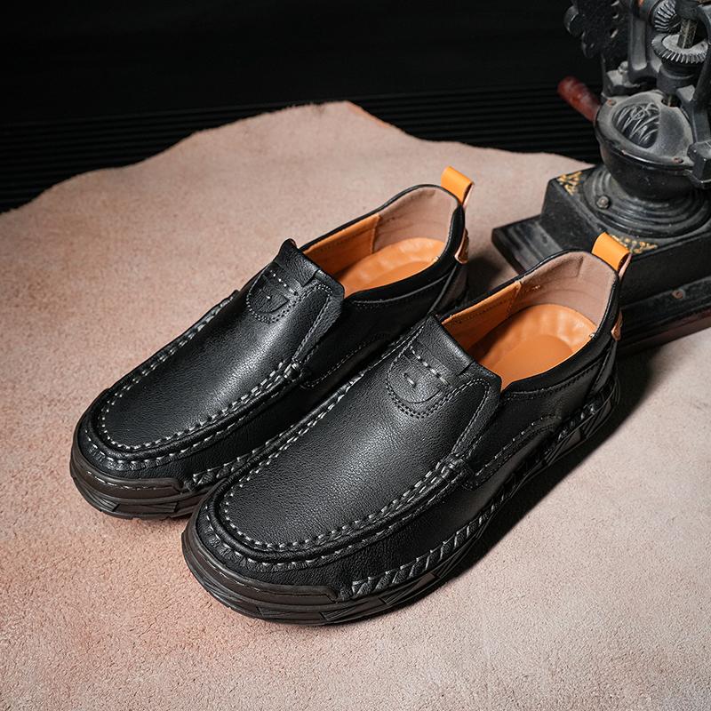 Fashion Man Soft Comfort Leather Loafers Outdoor Retro Daily Driving Shoes Men Anti-slip Flats Male Casual Climbing Hiking Footwear 2025