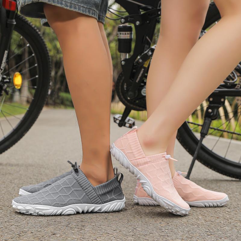 New Outdoor Barefoot Fly-woven Sports Shoes Men's Non-slip, Breathable and Comfortable Multi-functional Dance Fitness Yoga Shoes