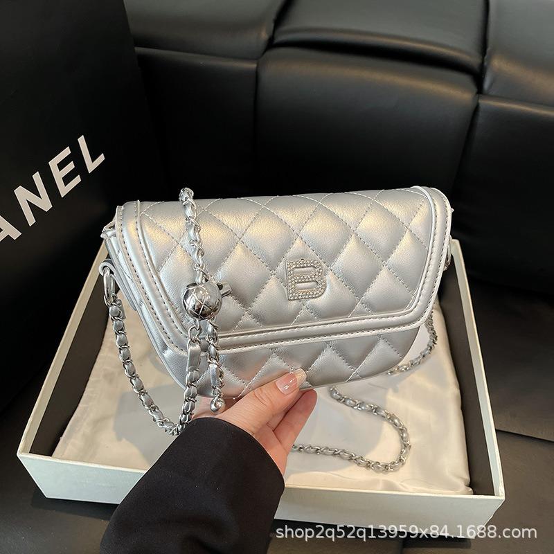 Fashion rhombus small bag spring and summer new chain bag commuting to work single shoulder oblique span bag