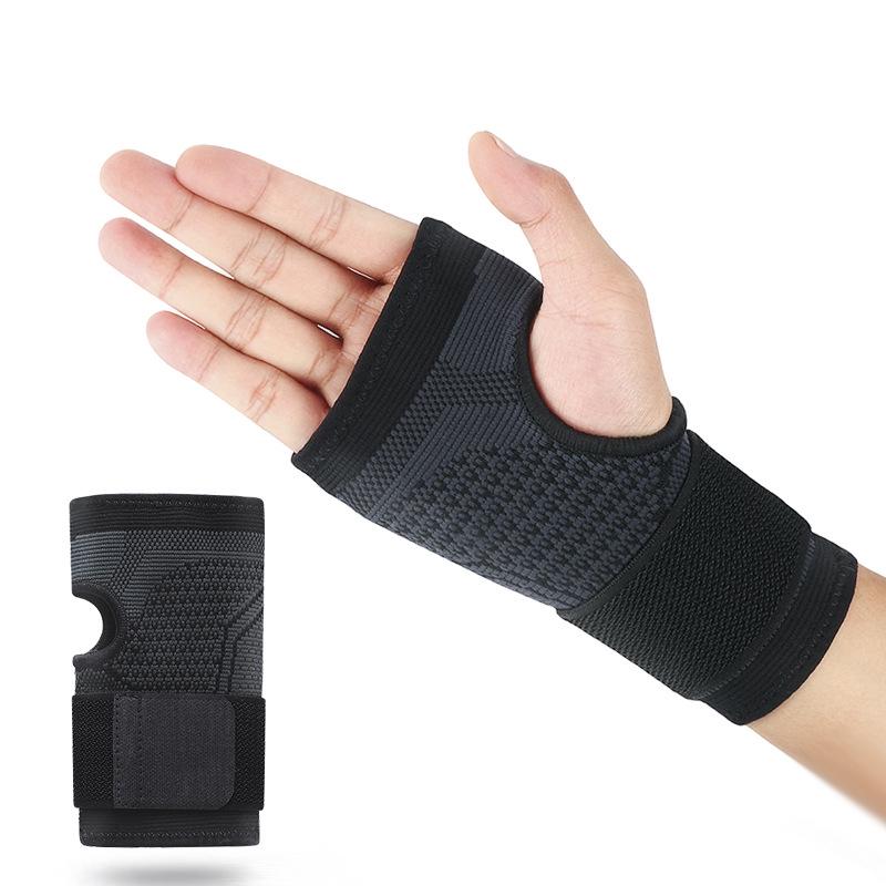 Knitted Palm Protector: Breathable Compression Wrap for Weightlifting & Fitness Support