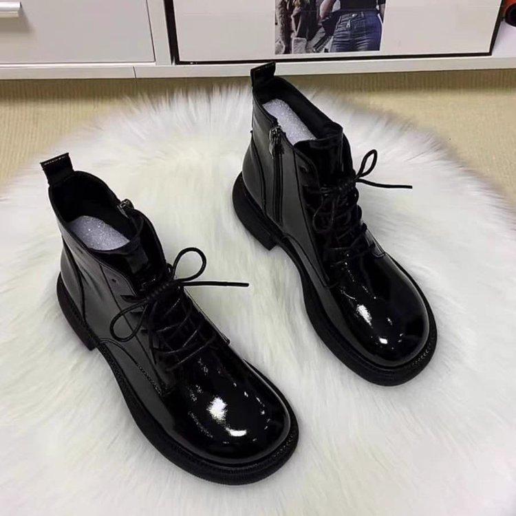 Popular Thick-soled Retro Versatile Martin Boots Women's 2025 Autumn and Winter New Patent Leather Short Boots Fashionable British Style Short Boots