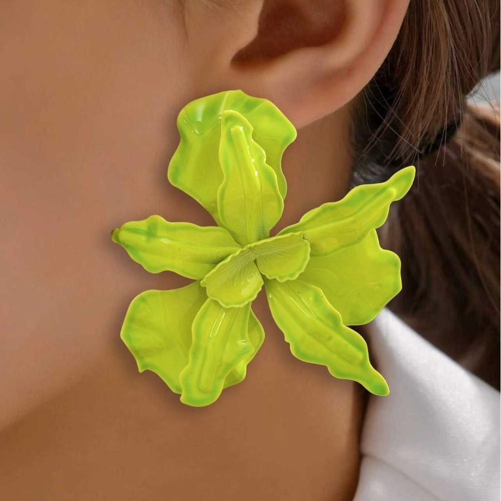 Pleated Large Flower Earrings Irregular Ear Accessories Exaggerated Flower Earrings Party