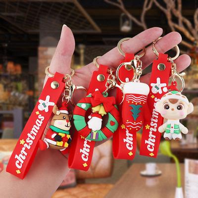 2024 Yeni Noel Anahtarlık Pvc Yumuşak Kauçuk Okul Çantası Kolye Bebek Noel Küçük Hediye Serisi Araba Aksesuarları İç Süsleme