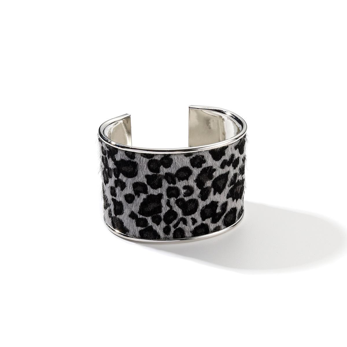

Personalized wild leopard print open bracelet ins European and American design jewelry