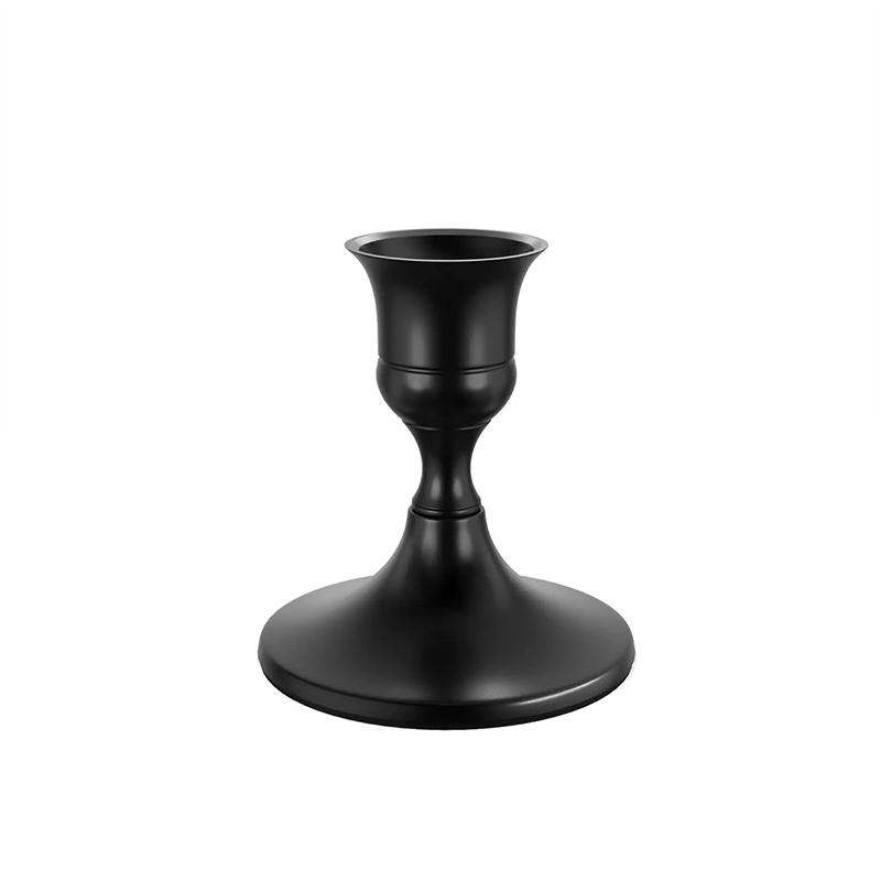 Vintage And Elegant Aluminum Tabletop Candlesticks Suitable For Valentine'S Day And Wedding Decorations