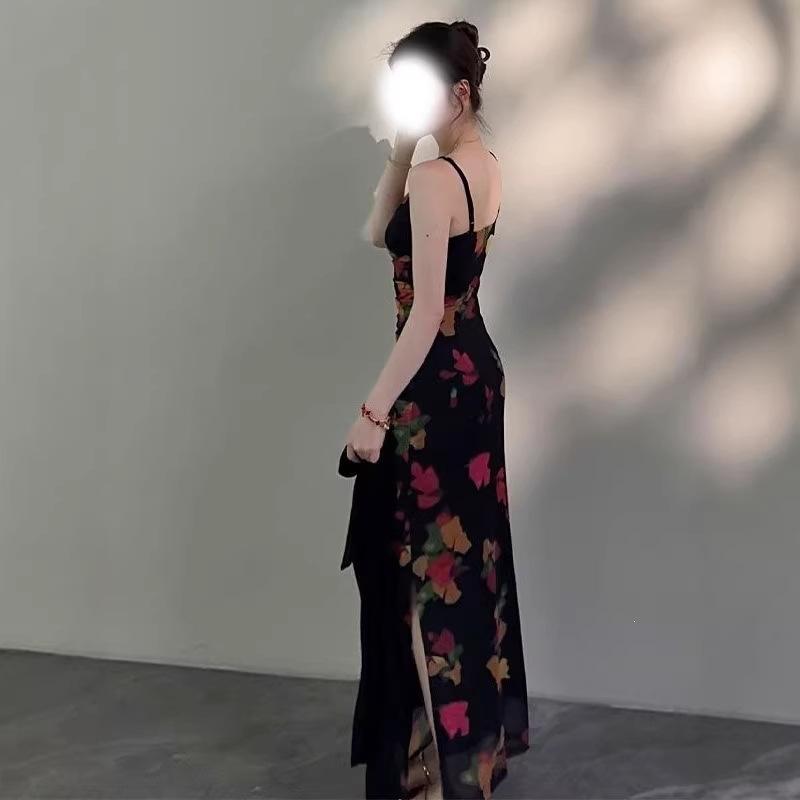 Retro Printed Slim-fitting Suspender Skirt French Summer New Fashion Slim Split-ended Hip-wrapped Floral Dress
