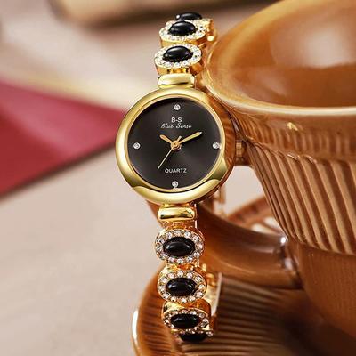 Elegant Women's Light Luxury Quartz Bracelet Watch - Fashionable and Simple Design