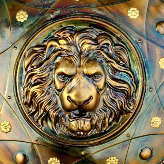 60,96 cm großer mittelalterlicher Löwenschild, konisch, Rüstung für den Kampf, authentische Requisite, Replika, LARP, Cosplay, Wandbehang, ideales Weihnachtsgeschenk