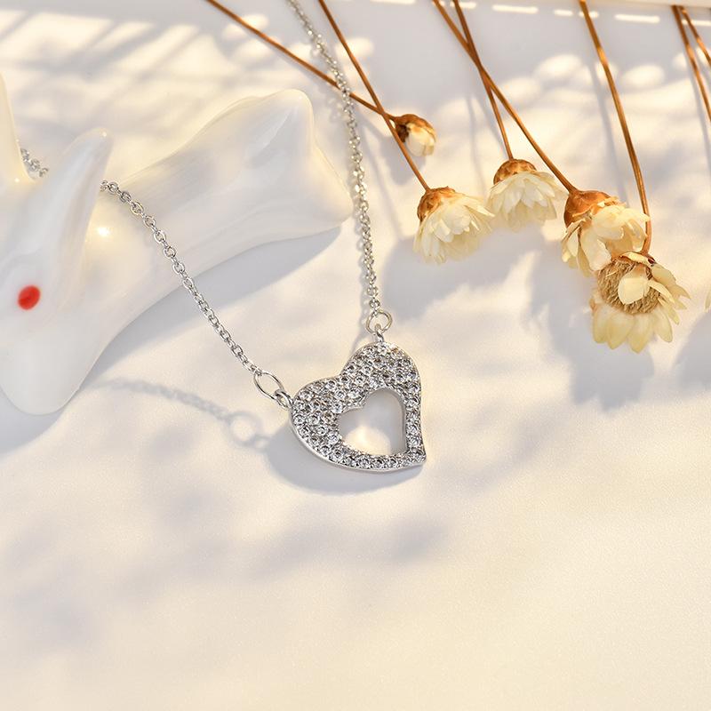 BELLA BOX New Best-selling "Love Companion" Necklace - Heart-shaped Diamond Pendant As A Valentine's Day Gift For Women