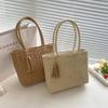 Vintage Straw Woven Bag Large Capacity Tote Bag Woven Shoulder Bag Fashionable and Versatile Handbag Vacation Style Beach Bag