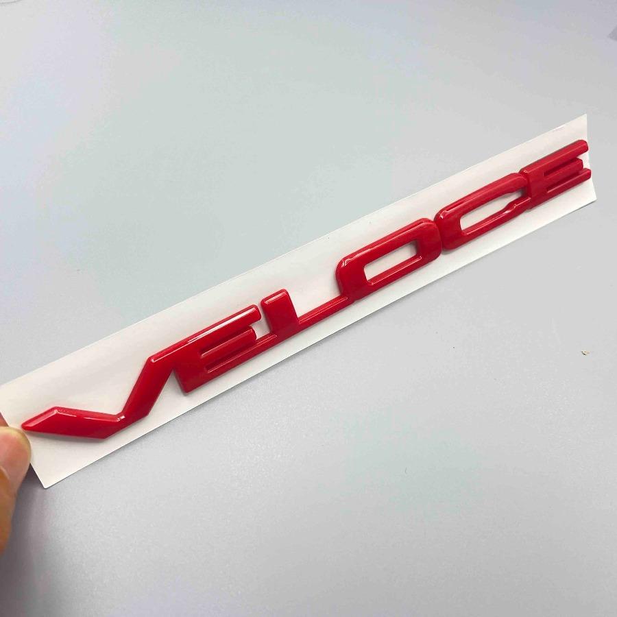 1 pièce Q4 Q2 GIULIA GIULIETTA STELVIO VELOCE Ti Badge Emblème Autocollants de Voiture pour Coffre Arrière Rénovation Étiquette de Coffre Logo Accessoires