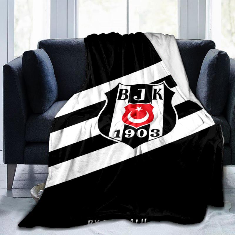 Coperta Besiktas Crest Legacy 1903 Adatta per Divani, Letti, Uffici e Campeggio - Regalo Perfetto per Halloween Natale