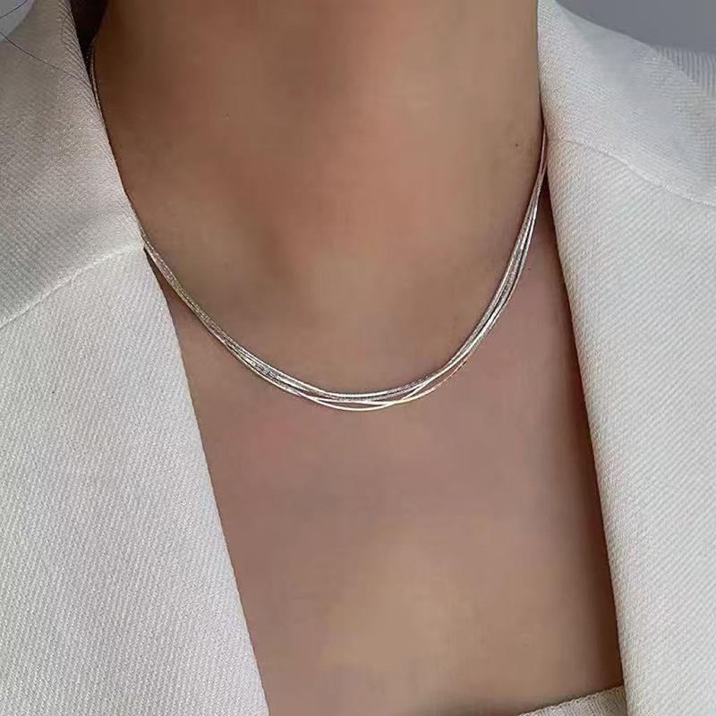 Pearl necklace women's niche light luxury design high-end fashion temperament collarbone chain neck chain sweater chain bead chain