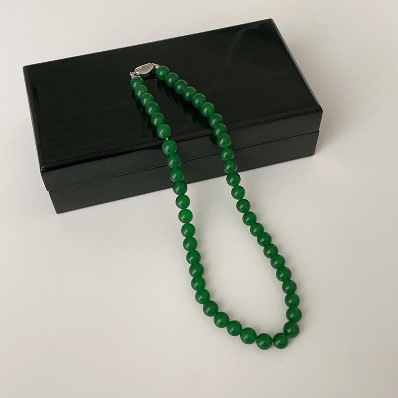New Chinese style green agate beaded necklace female fresh and white temperament simple personality versatile neck chain collarbone chain